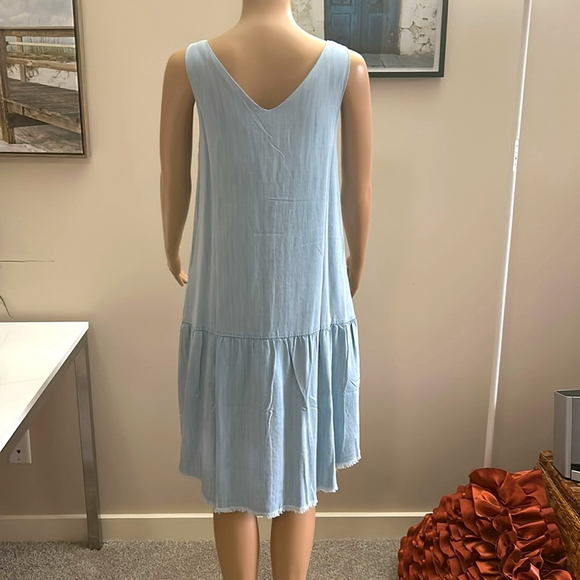 NWT MELISSA NEPTON white wash denim look dress with raw hem - Picture 4 of 4